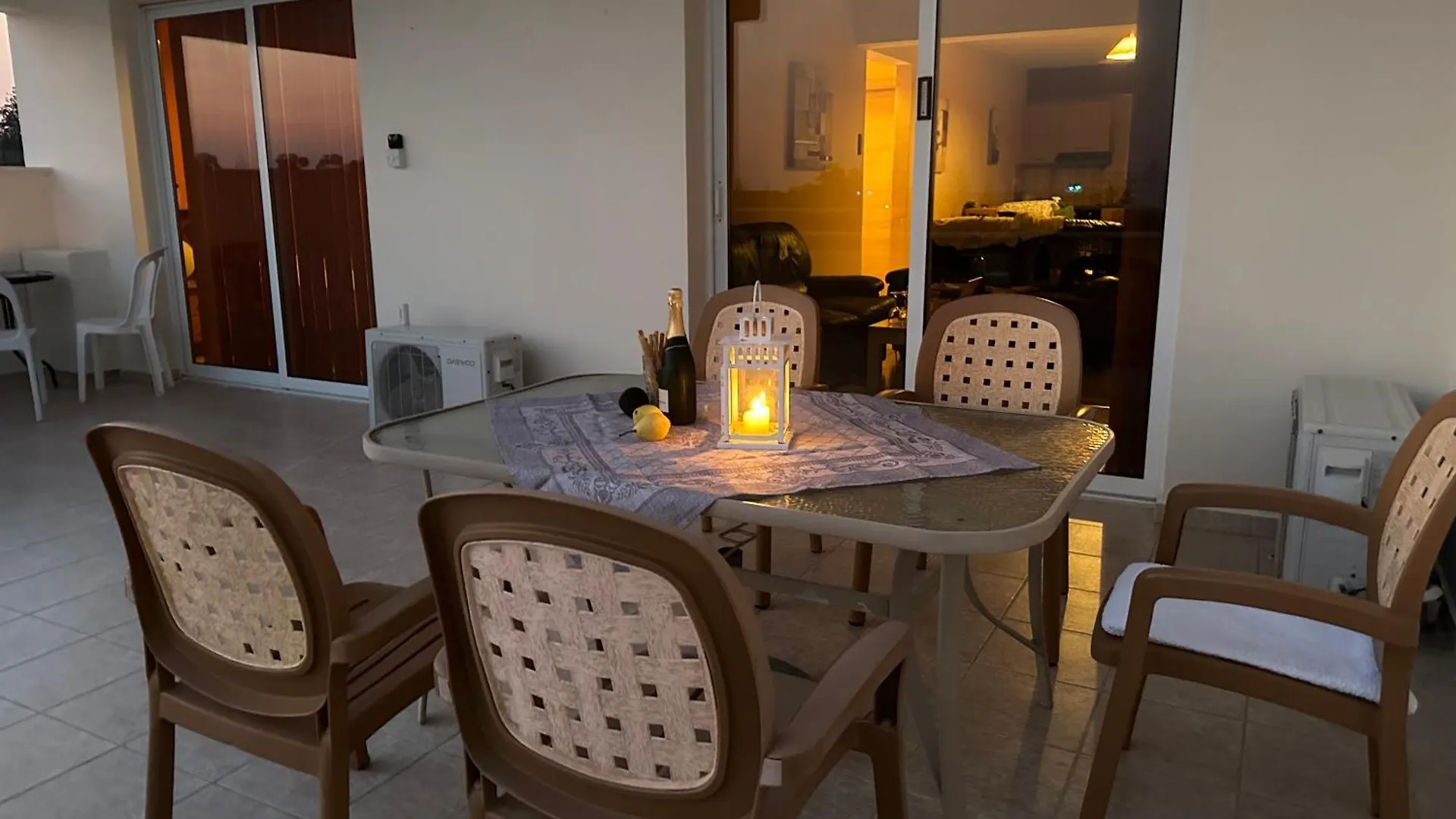 Апартаменты Nissi Elena - Sunshine 2 Bedroom Apt Айя-Напа