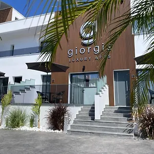 Giorgis Luxury Ayía Nápa
